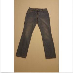 Old Navy Women's Jeans Curvy Mid-Rise Size 10 Long
